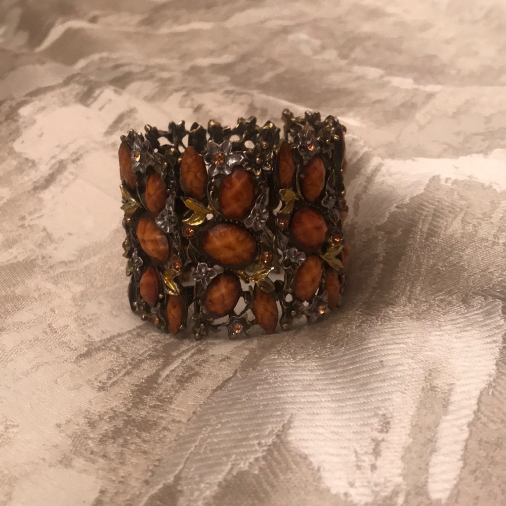 Amber stone cuff